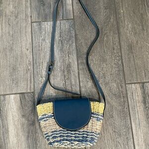 Universal Thread Striped Straw Crossbody Bag Blue Multicolored Crossbody Bag